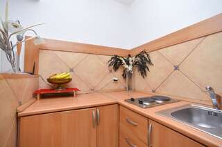 Апартаменты Bologna Apartments Будва Двухуровневые апартаменты-4