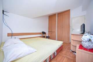 Апартаменты Bologna Apartments Будва Двухуровневые апартаменты-11