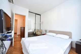 Апартаменты Bologna Apartments Будва Апартаменты-10